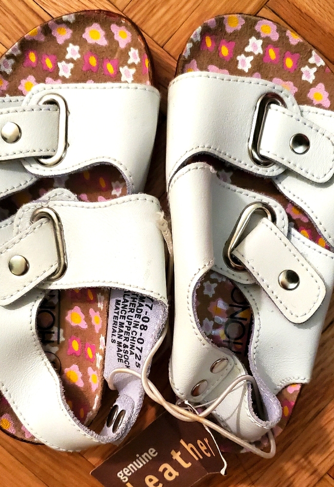 Girls sandles